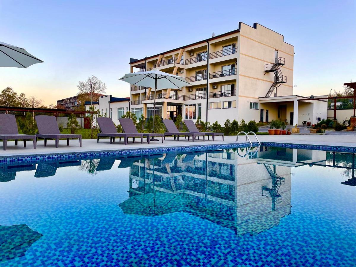 The Wine Hotel Telavi Exterior photo